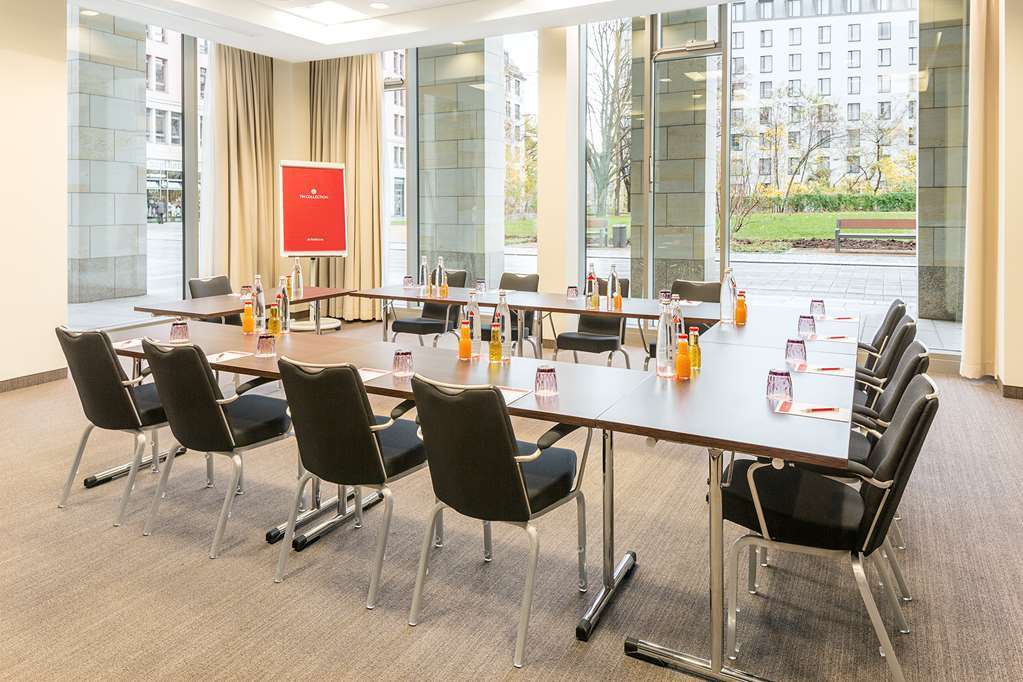 Hotel Nh Collection Altmarkt 4*